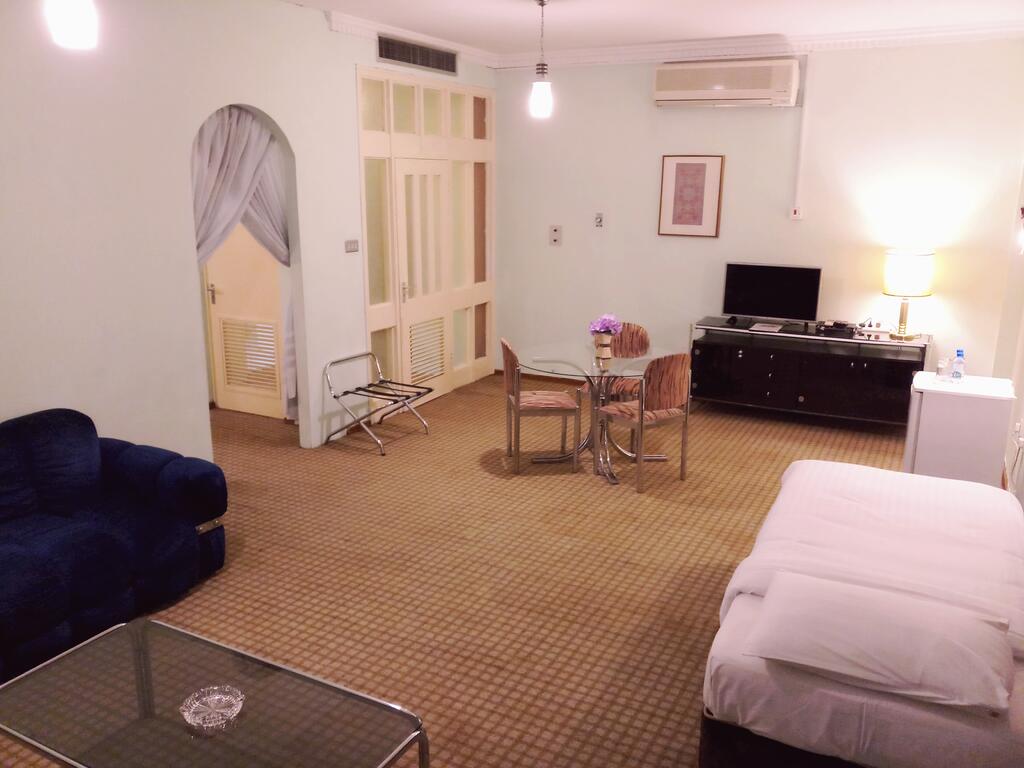 Oriental Palace Hotel - thumb 8