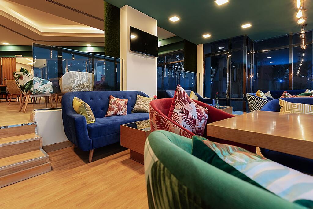 Phoenicia Tower Hotel And Spa - thumb 2