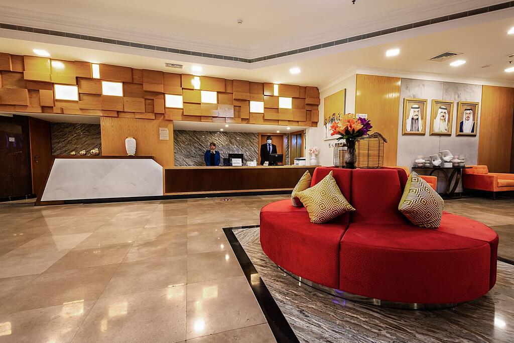 Phoenicia Tower Hotel And Spa - thumb 4