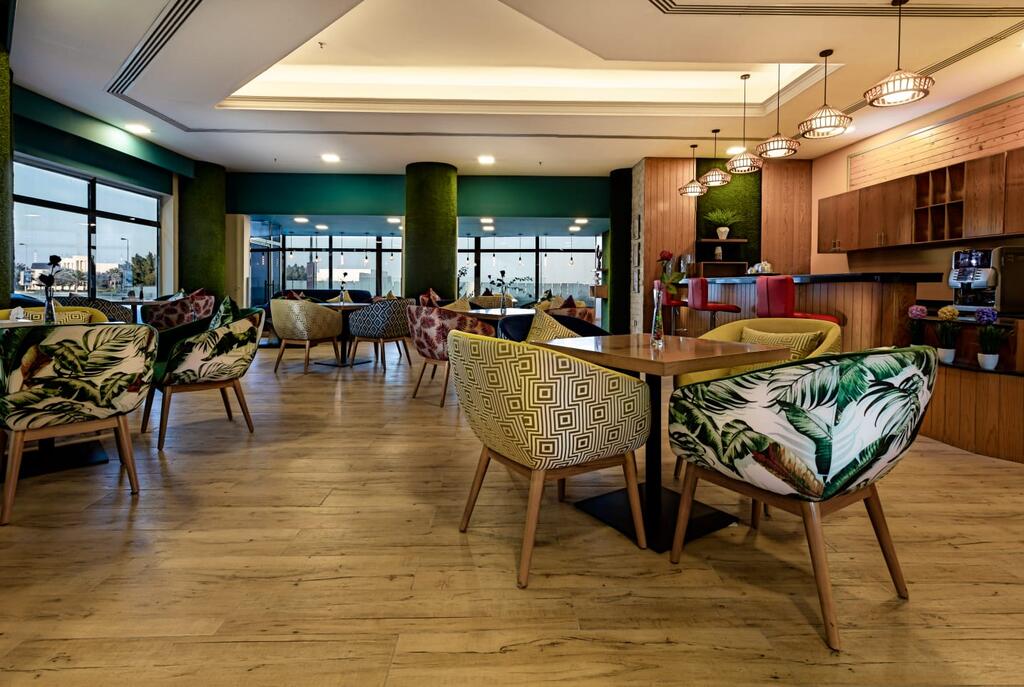 Phoenicia Tower Hotel And Spa - thumb 6