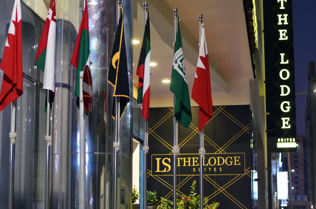 The Lodge Suites - thumb 5