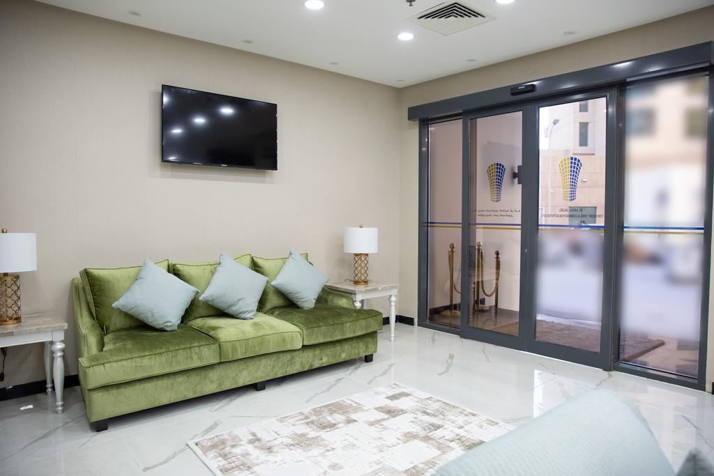 Vita Tower - Families Only - thumb 2