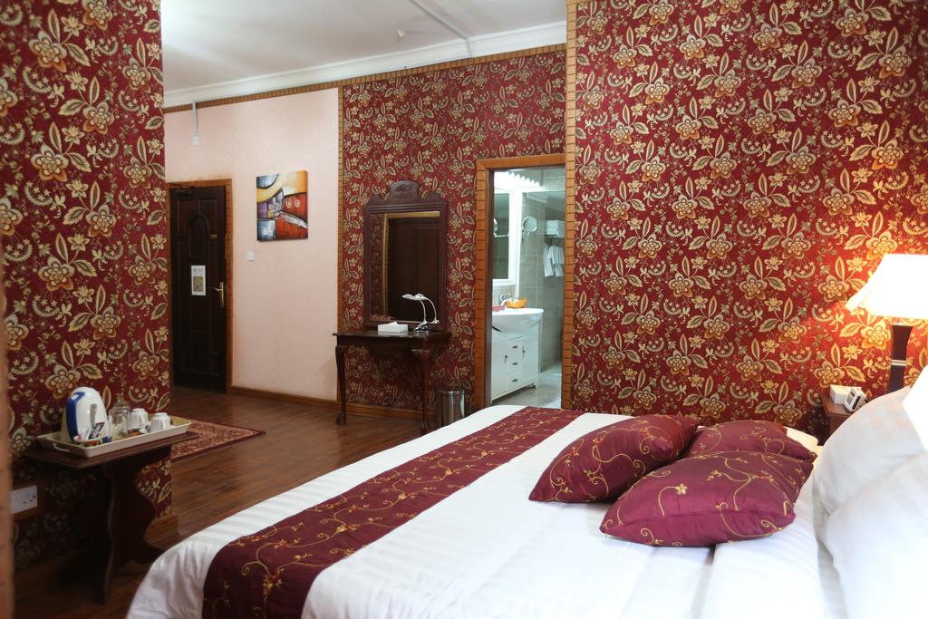 Moon Plaza Hotel - thumb 4