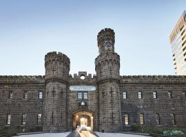Adina Apartment Hotel Melbourne, Pentridge Accommodation Bahrain