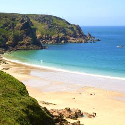 Jersey Accommodation Bahrain