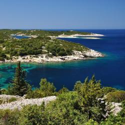 Vis Island Accommodation Bahrain