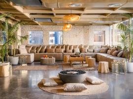 Brown Red Sea Accommodation Bahrain