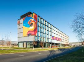 citizenM Schiphol Airport Accommodation Bahrain