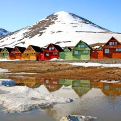 Longyearbyen Accommodation Bahrain