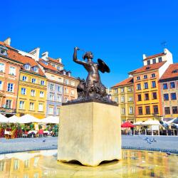 Old Town Market Place, Warsaw Accommodation Bahrain