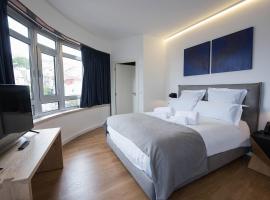 room00 Lisboa Hostel Accommodation Bahrain