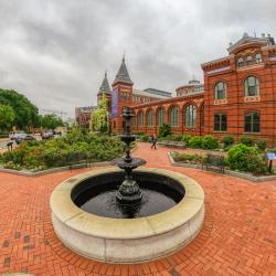 Smithsonian Institution, Washington Accommodation Bahrain