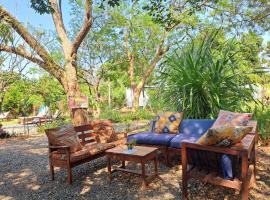 Kamunjila Lodge Accommodation Bahrain